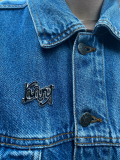 Pin Logo silber-schwarz